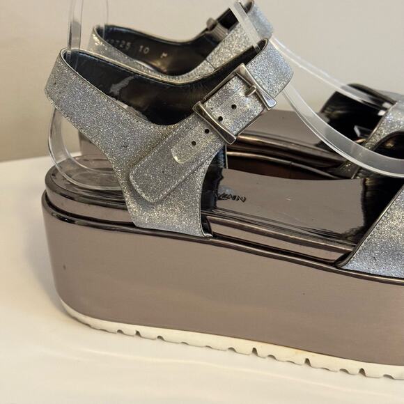 Stuart Weitzman Wedge Sandals Silver 10M - Picture 4 of 8
